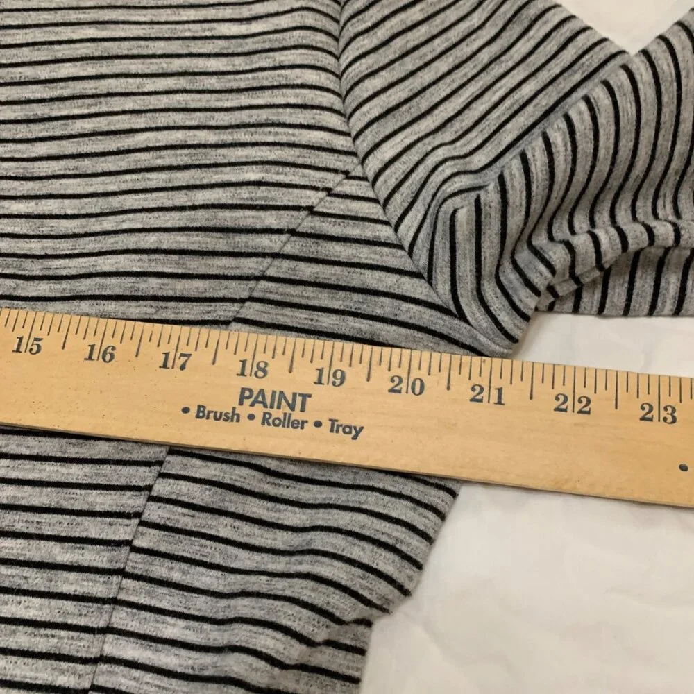 Duluth Trading Women's Gray/Black Striped Long Sleeve Knit Dress Sz L Equestrian